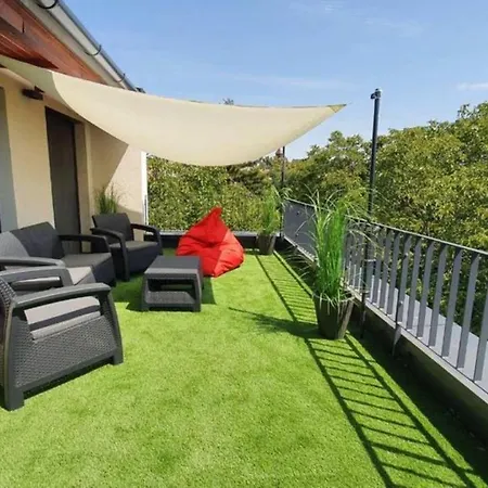 Sun Terrace Mini Penthouse Bestern